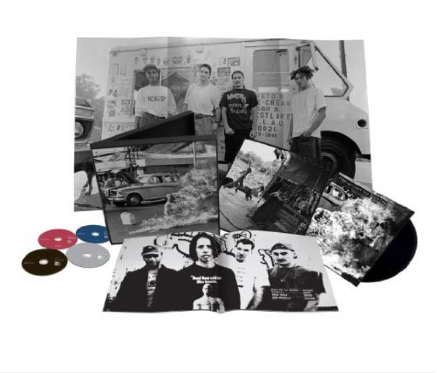 Copertina Disco Vinile 33 giri Rage Against The Machine XX [Deluxe Edition LP 2CD 2DVD] di Rage Against The Machine